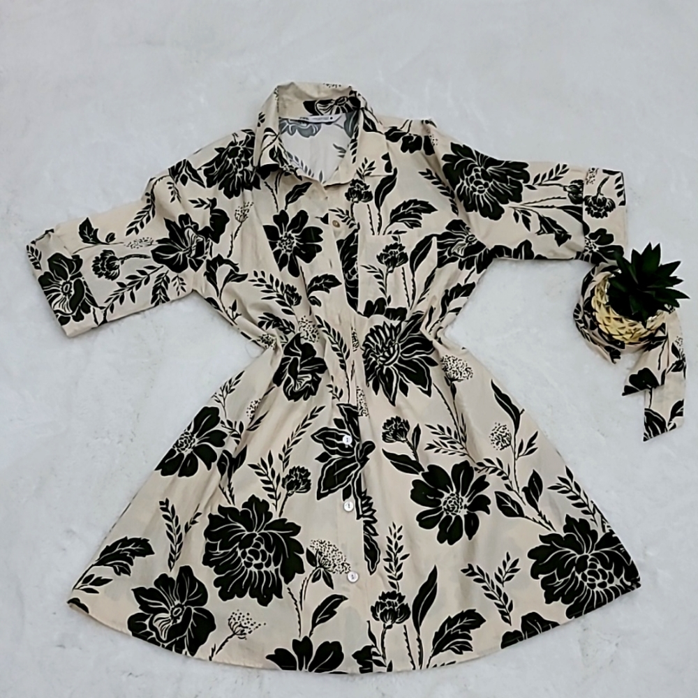 Zara short floral print khaki Dress with belt